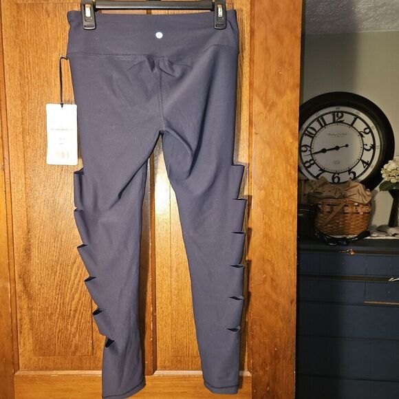 90 Degree By Reflex Gunmetal Yoga Leggings M | Side Cutout Compression NWT - Picture 2 of 8